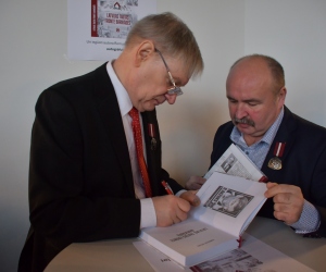 Barikades-35-konc.2026.18.01.F.J.L.-050